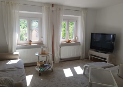 Ferienwohnung Dernbach-Sonnenaufgang 1 Wohnzimmer EG