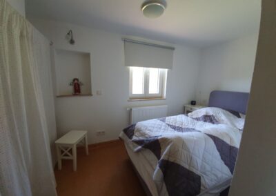 Ferienwohnung Dernbach-Sonnenaufgang 14 Schlafzimmer im EG